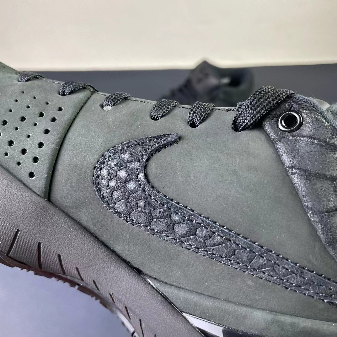 from Nike kabe 4