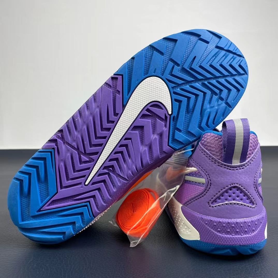 F.utura+ Nike jam