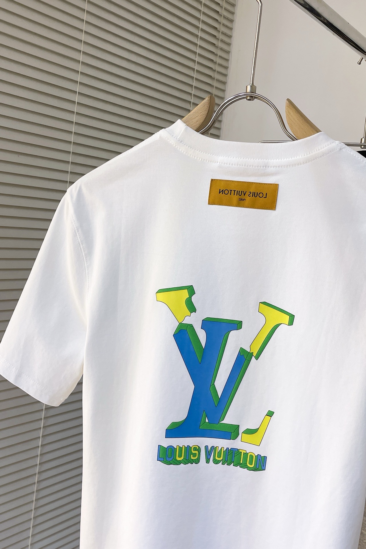 Men T-shirt Top Quality