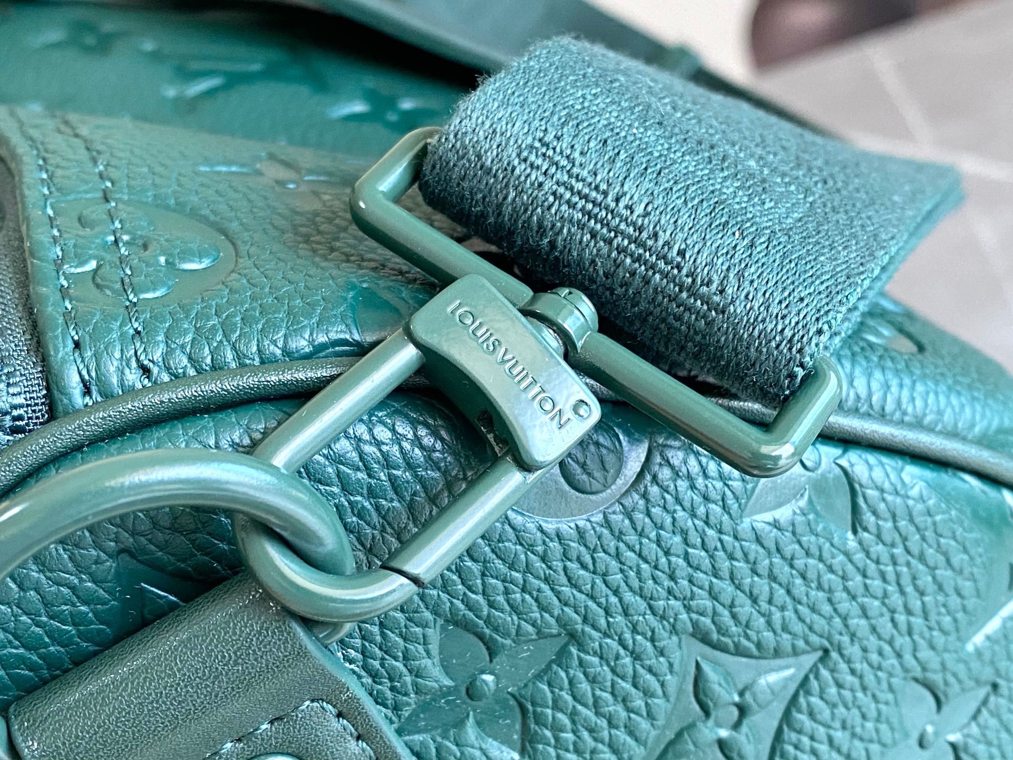 L*ouis V*uitton Top Bag