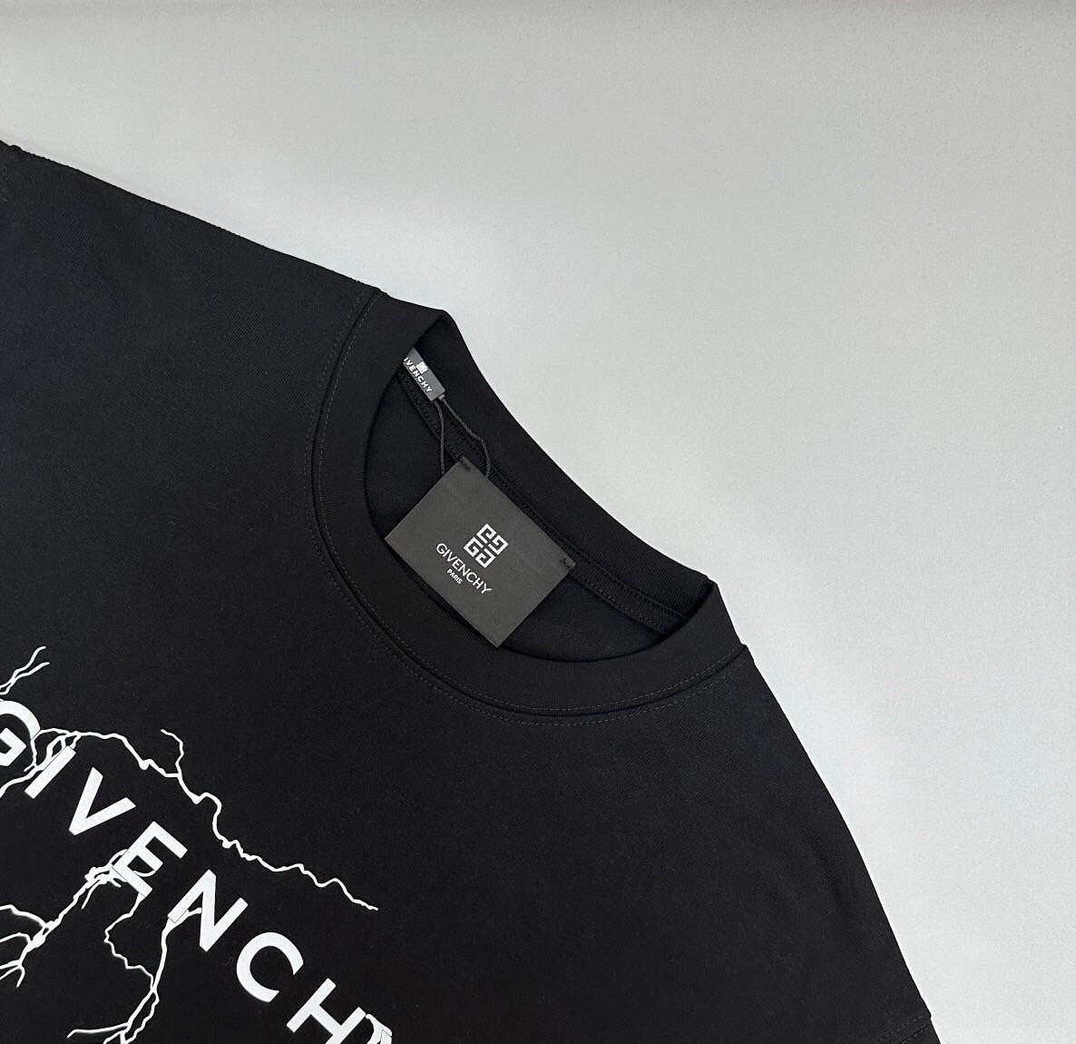 Men T-shirt Top Quality