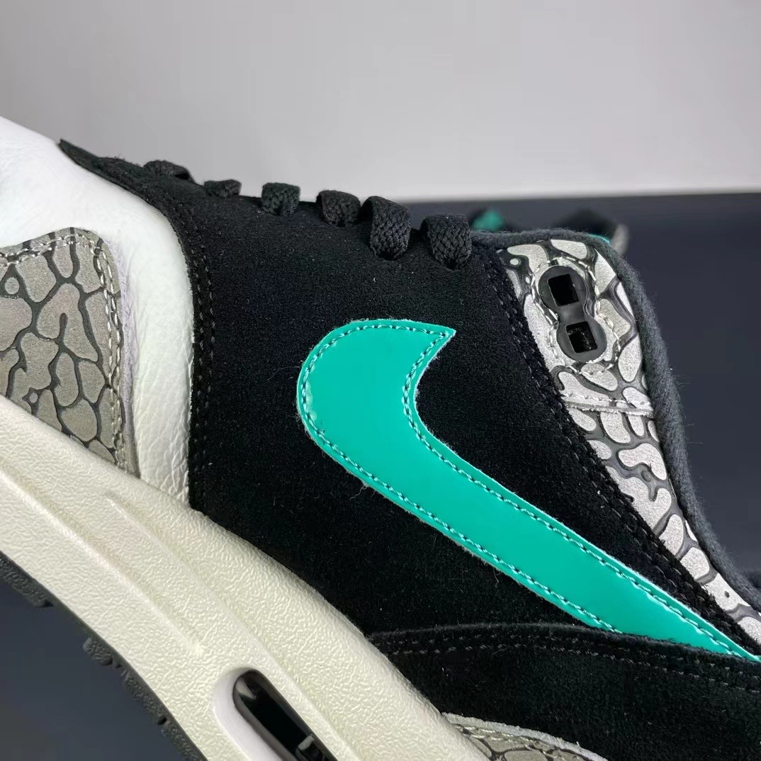 Nike Air Max+O WF )