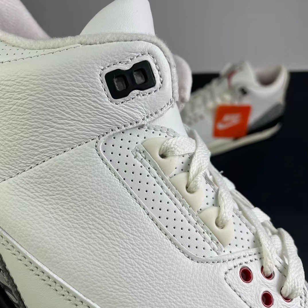 NIKE Air Jordan 3