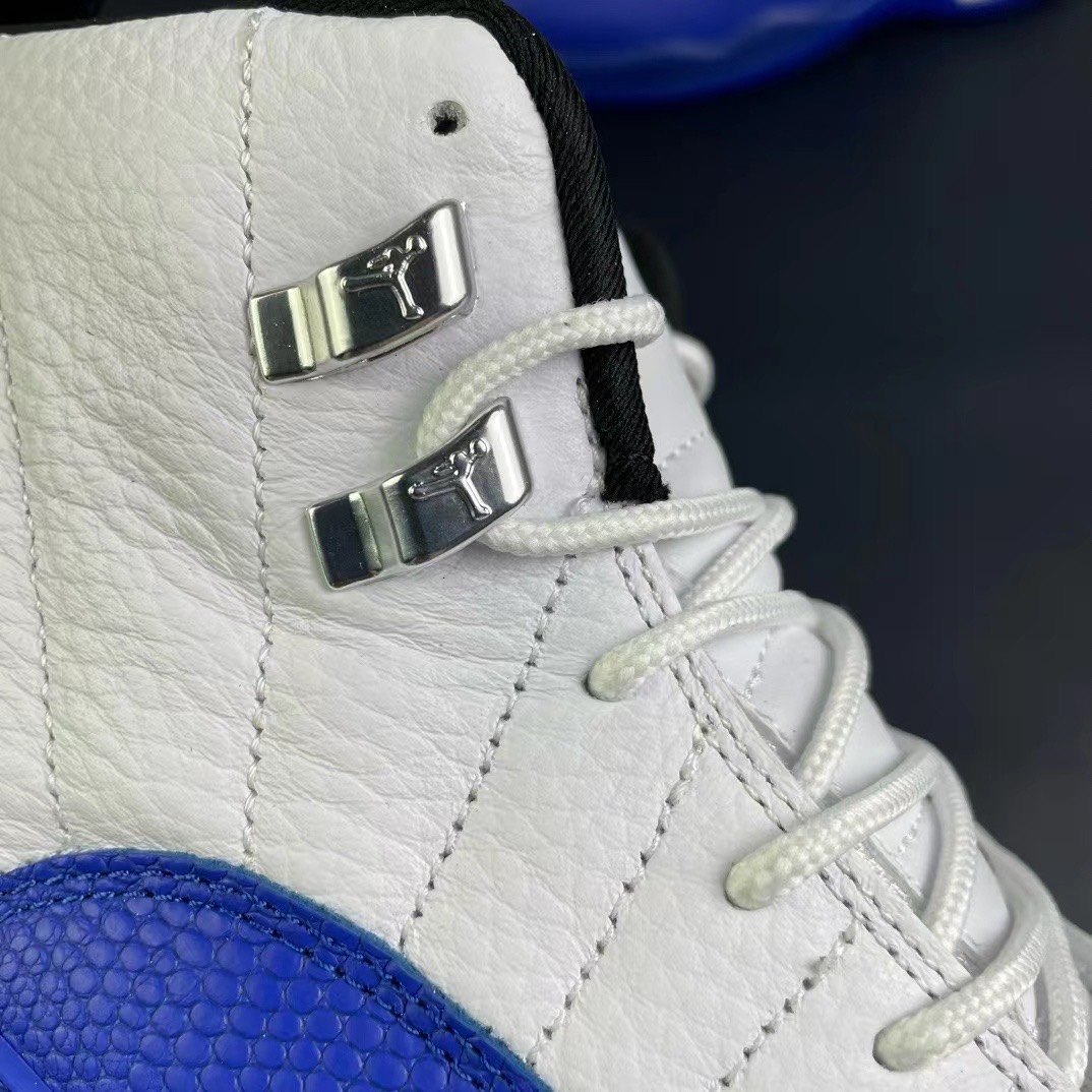 Air Jordan 12