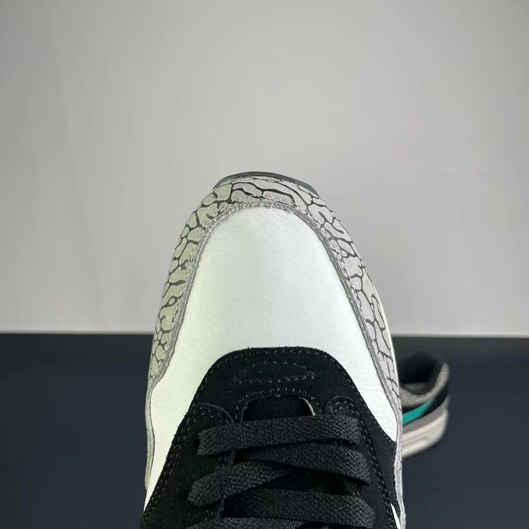 Nike Air Max+O WF )