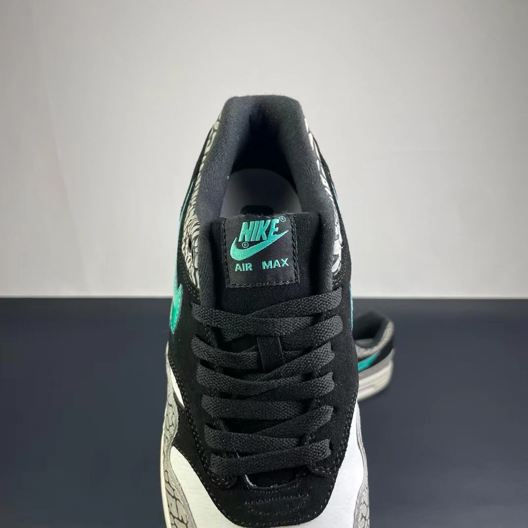 Nike Air Max+O WF )