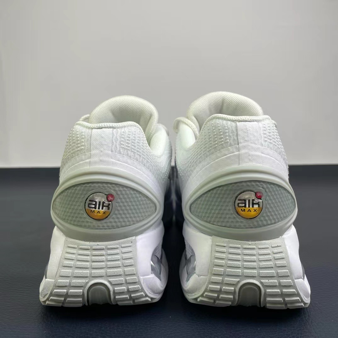 Nike Air Max Dn+LW )