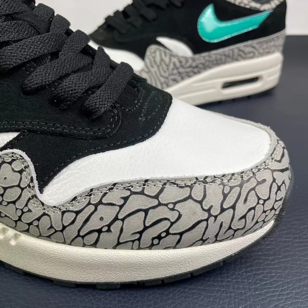 Nike Air Max+O WF )