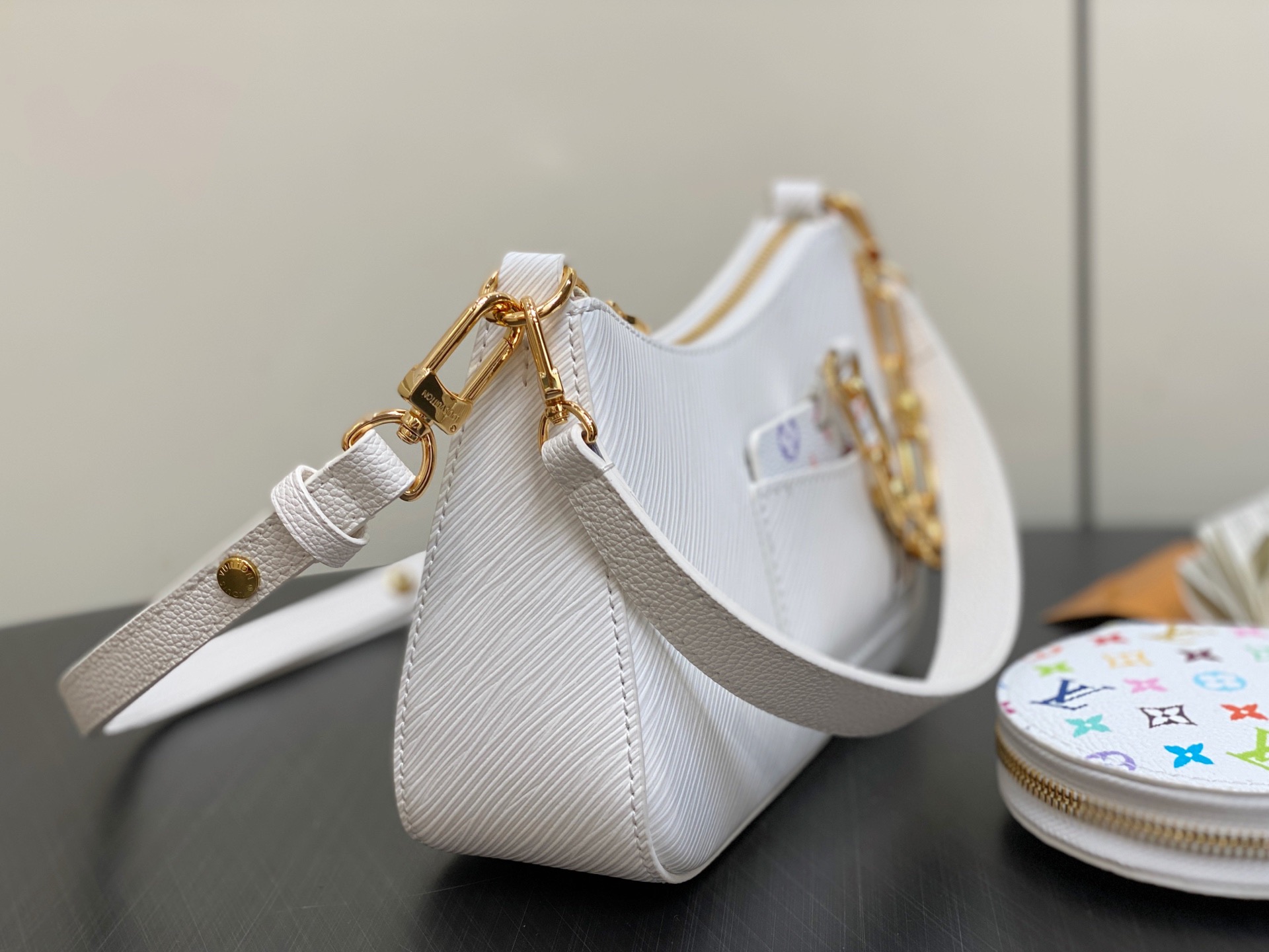 L*ouis V*uitton Top Bag