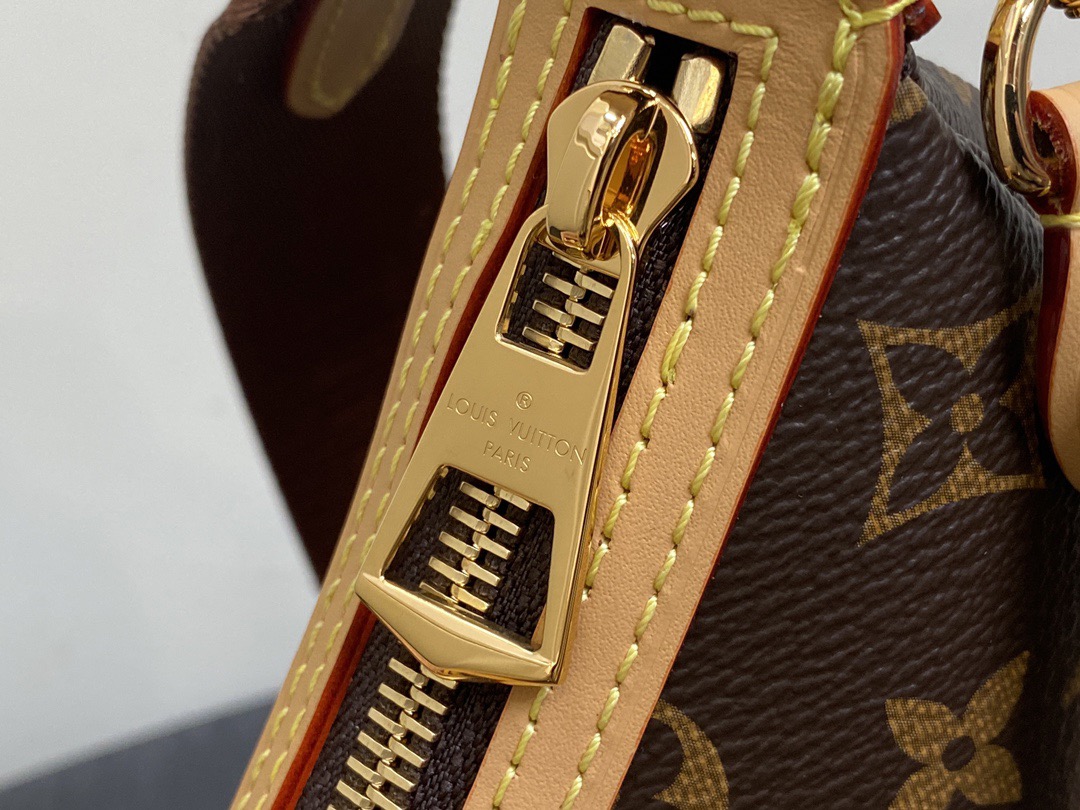 L*ouis V*uitton Top Bag