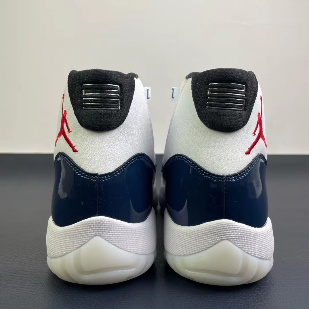 NIKE Air Jordan 11()