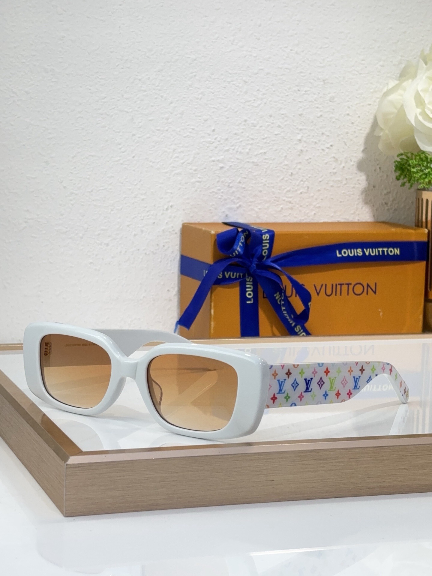 Top Quality L*ouis V*uitton Glasses