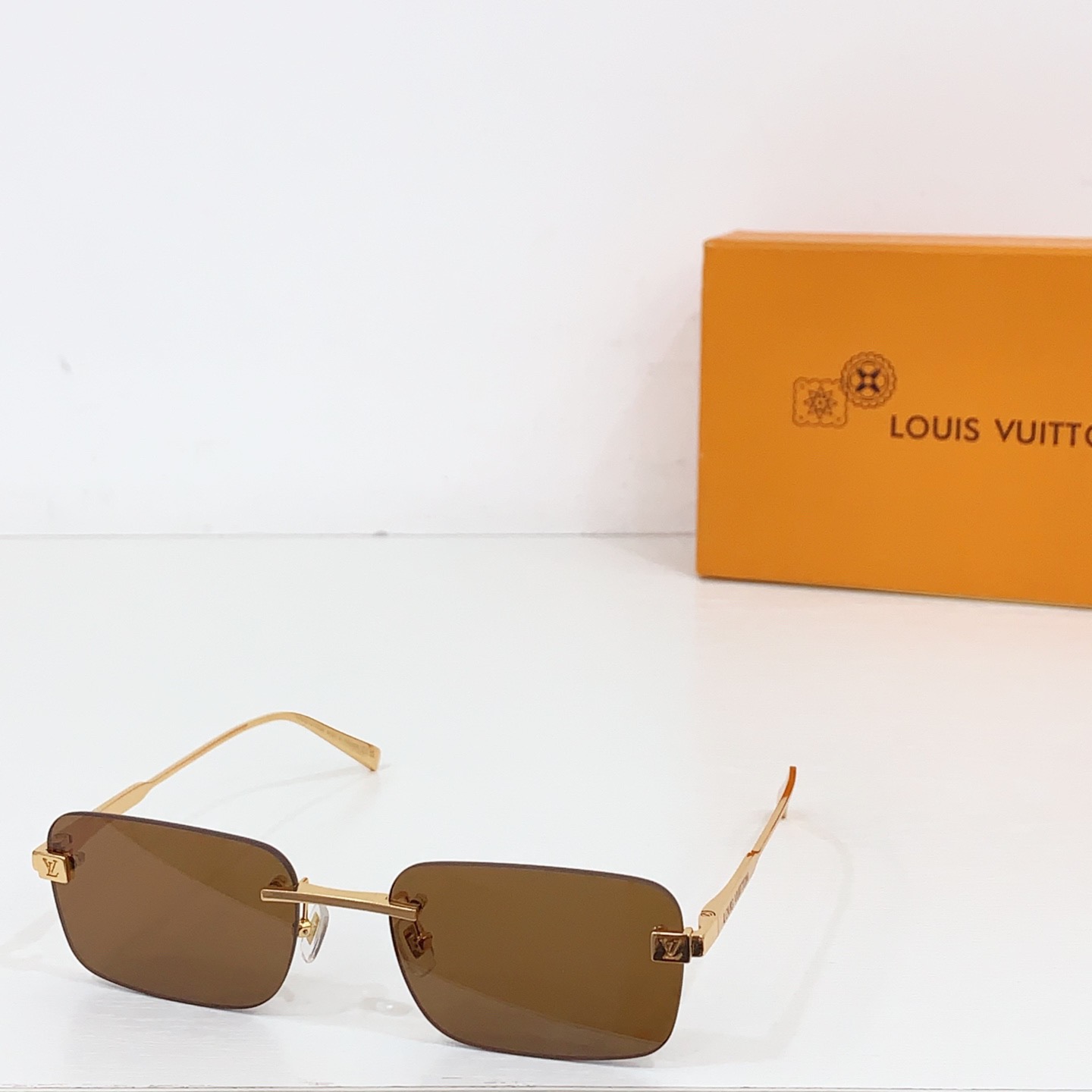 Top Quality L*ouis V*uitton Glasses