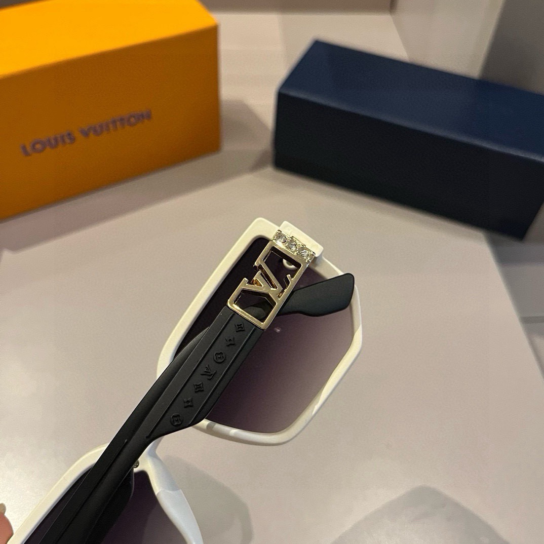 Top Quality L*ouis V*uitton Glasses