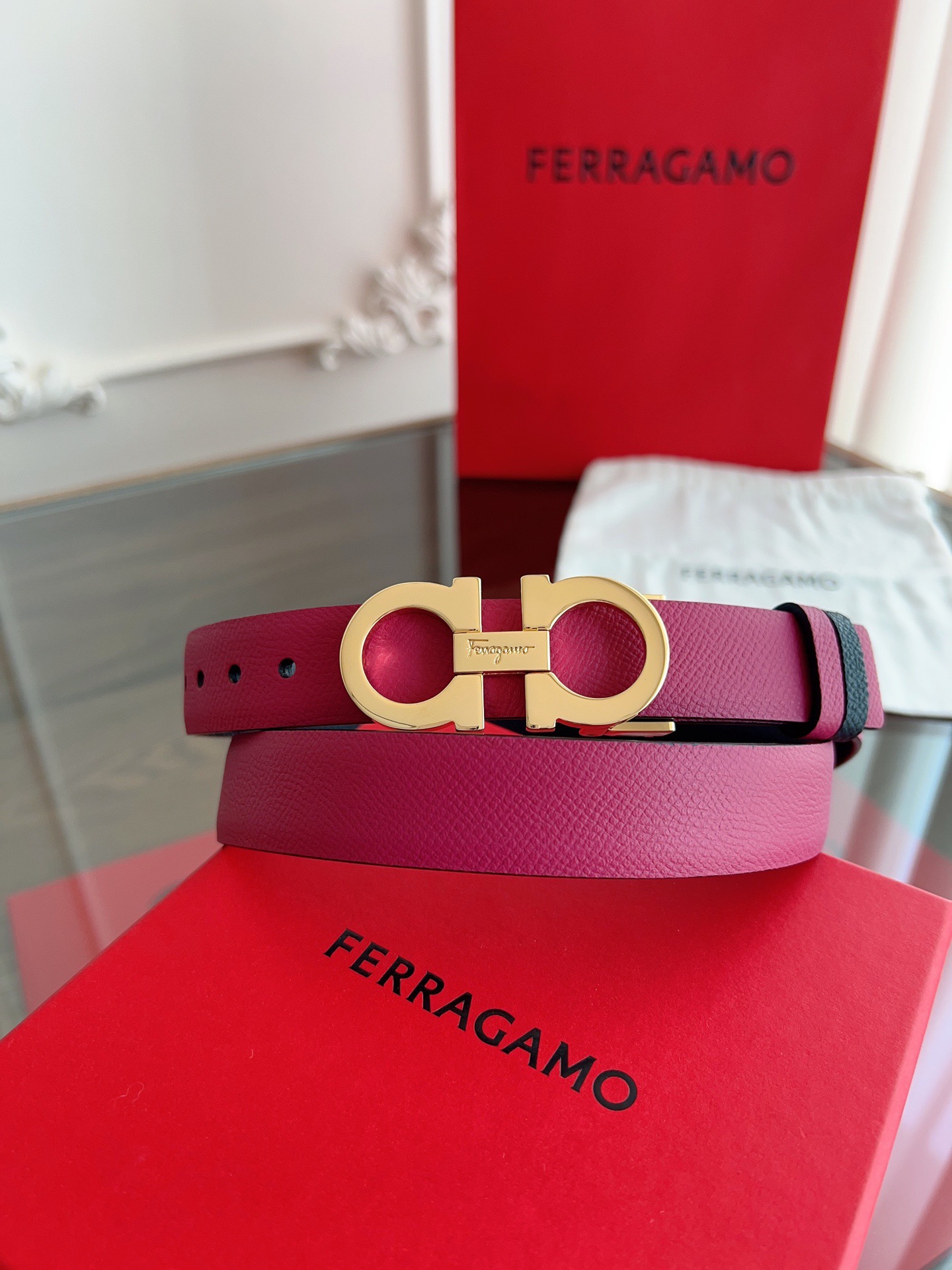 F*erragamo Top Version