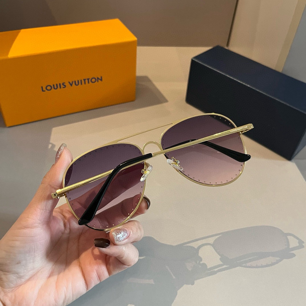 L*ouis V*uitton Glasses