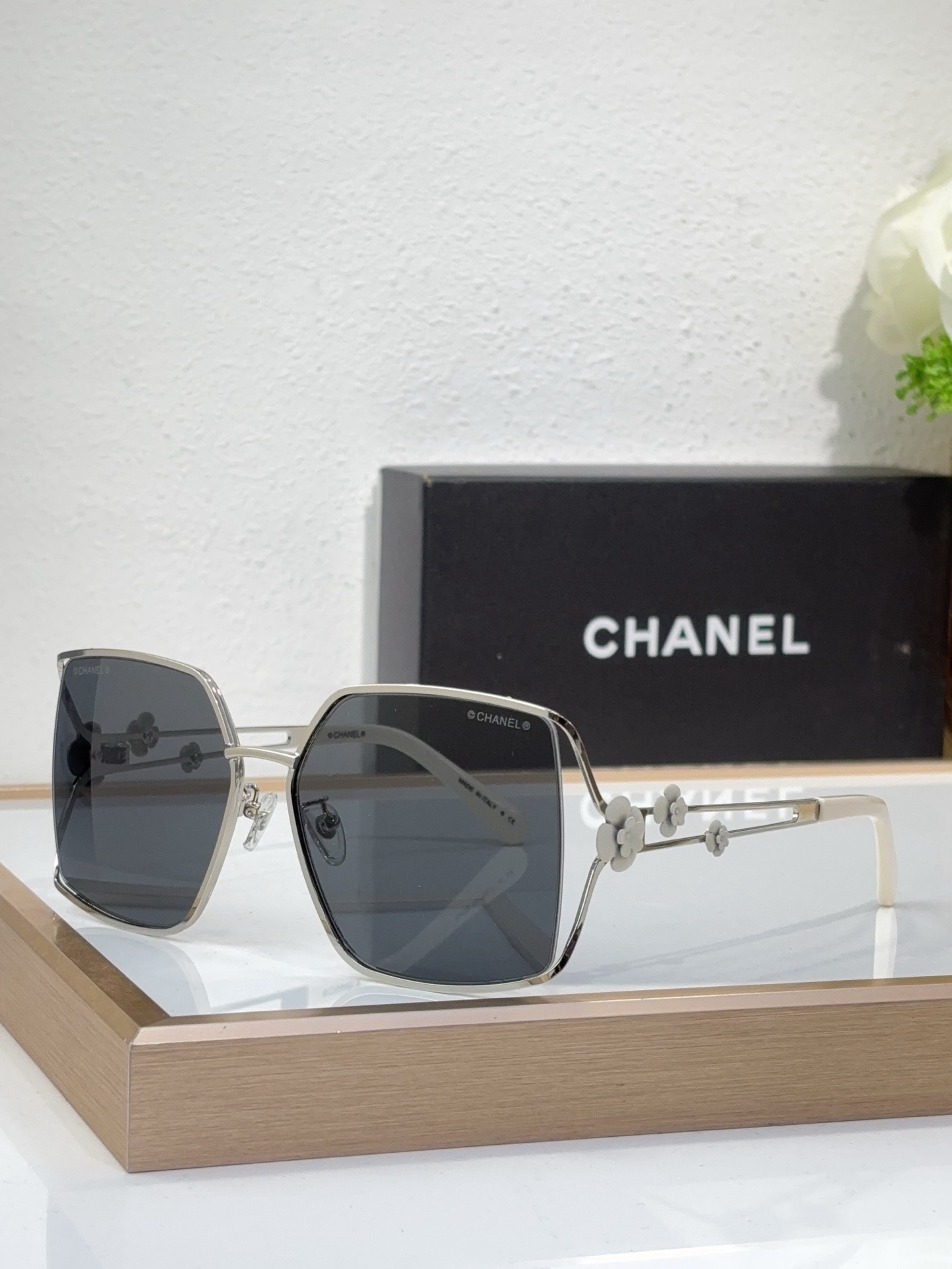 Top Quality C*hanel Glasses