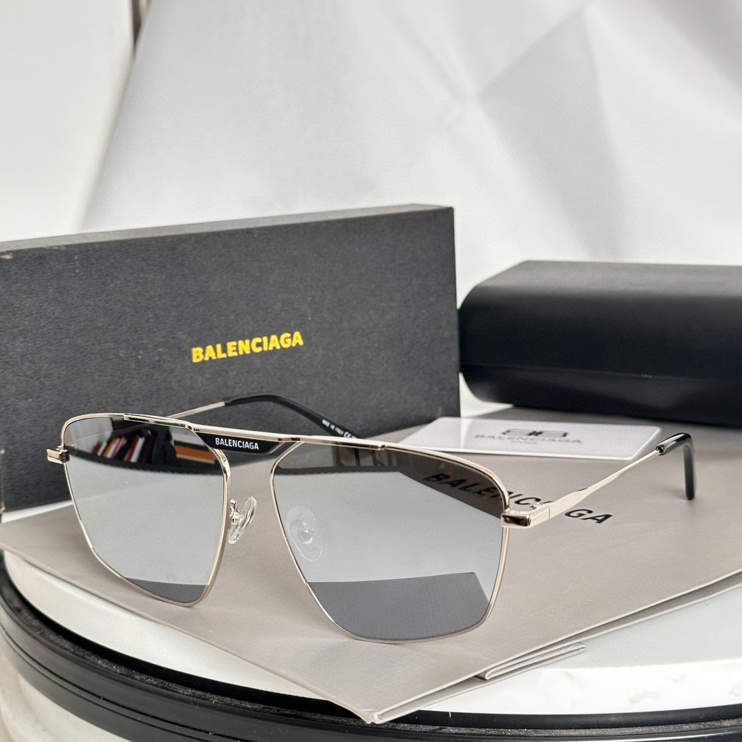 Top Quality B*alenciaga Glasses