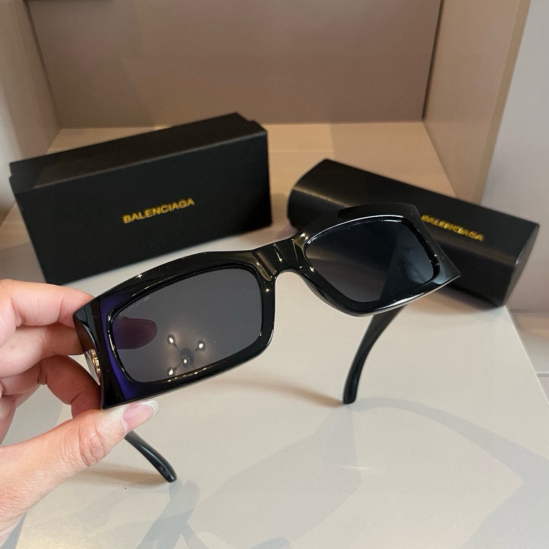 Top Quality B*alenciaga Glasses