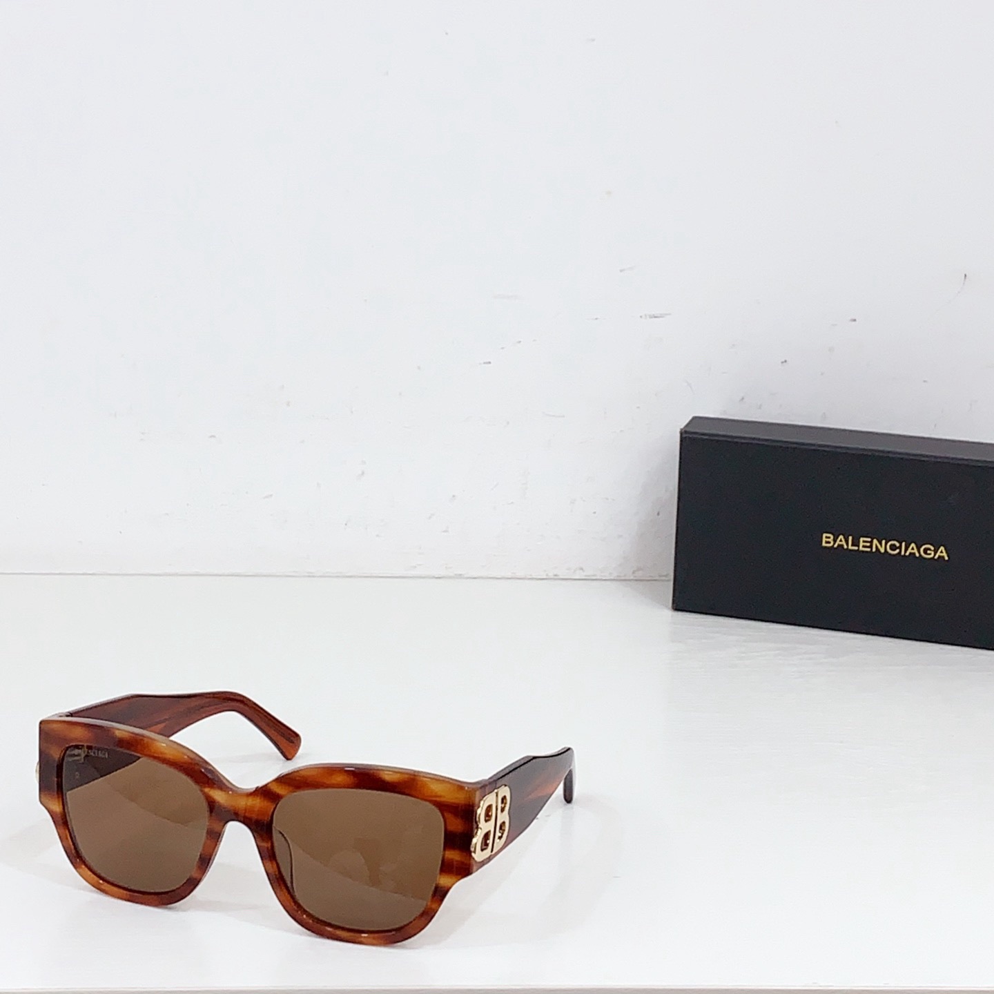 Top Quality B*alenciaga Glasses