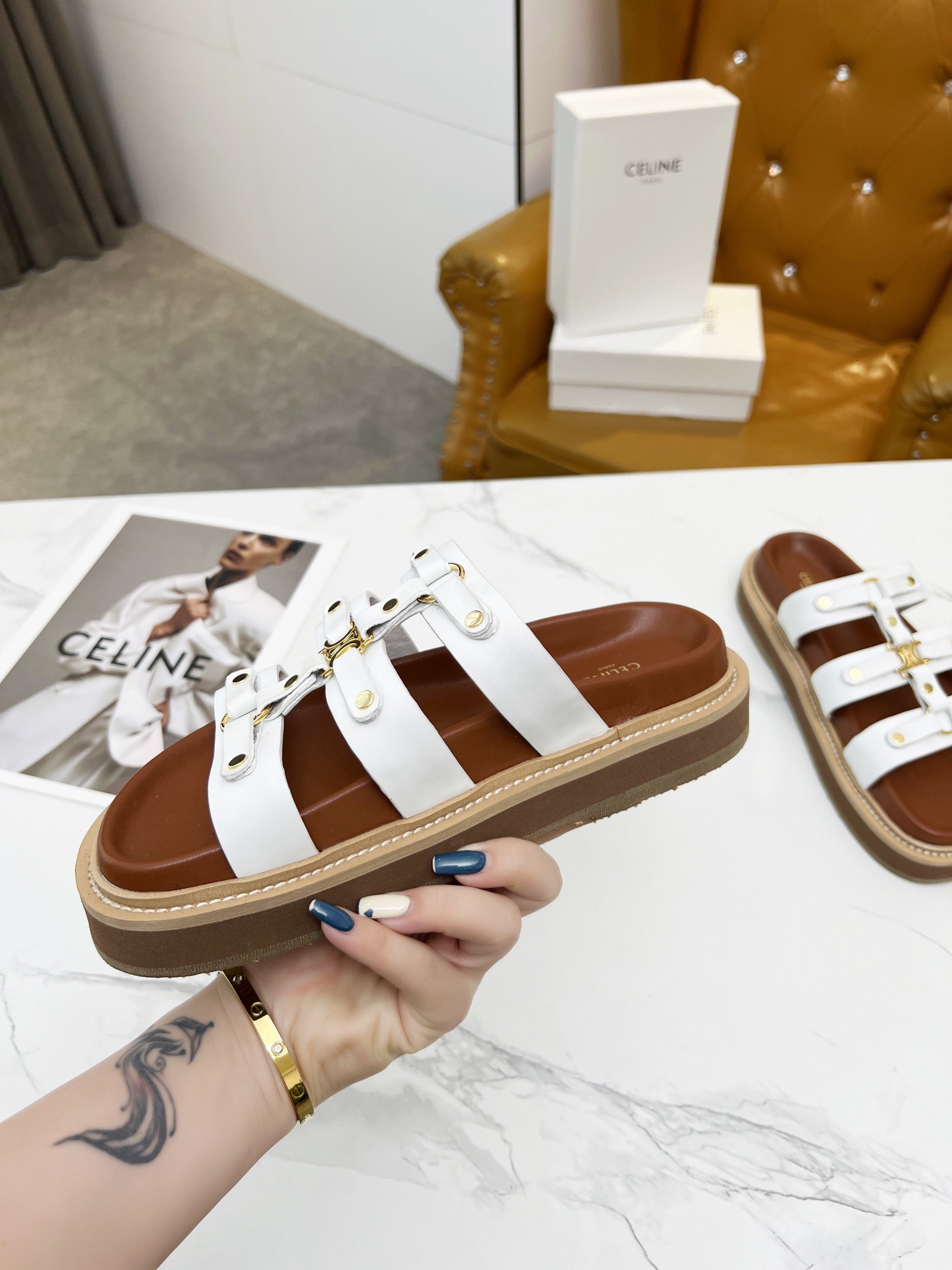Women Top Quality C*eline shoes