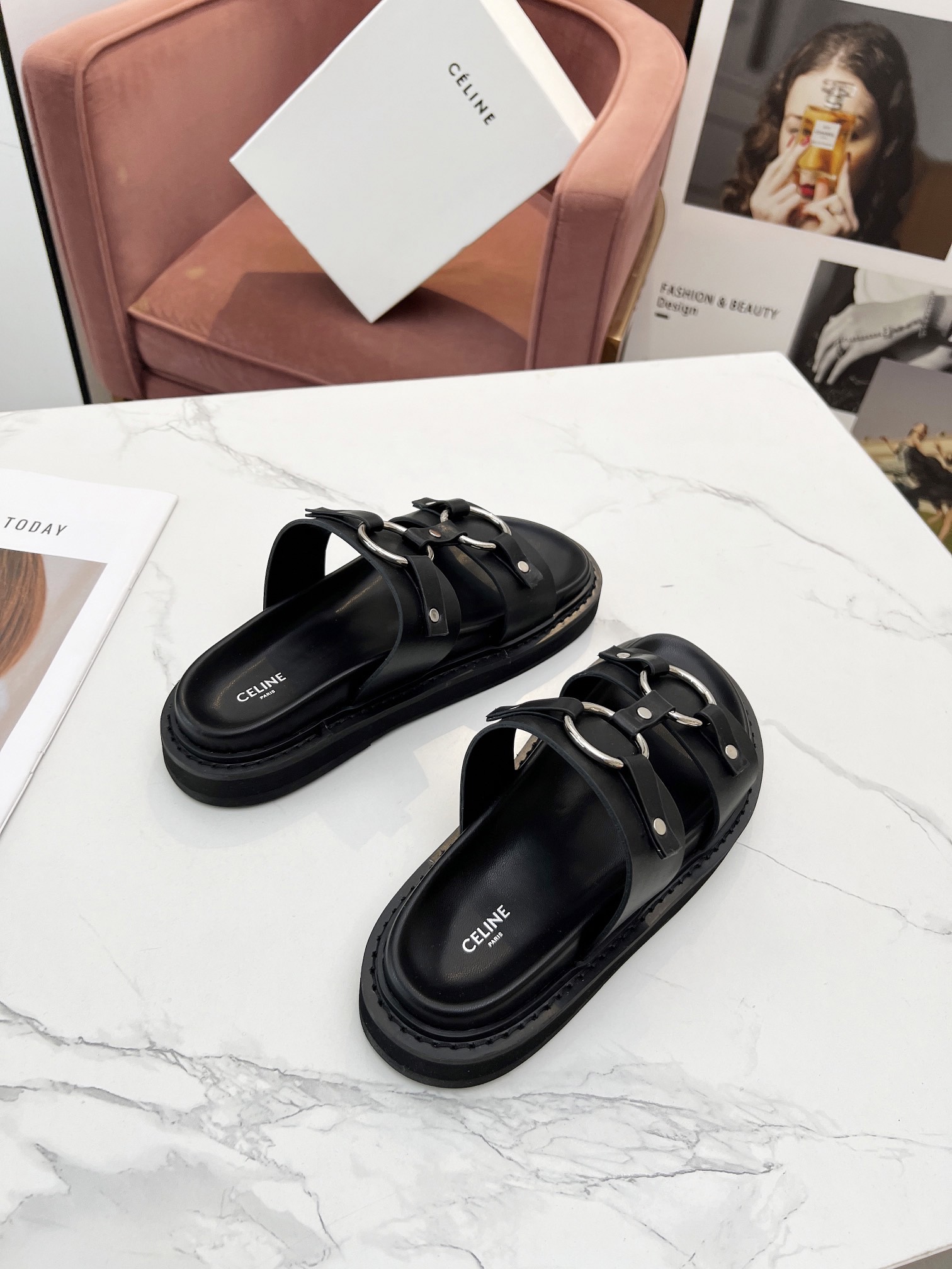 Women Top Quality C*eline shoes