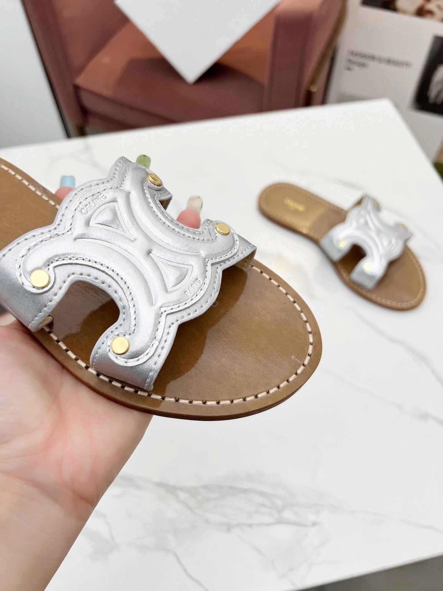 Women Top Quality C*eline shoes