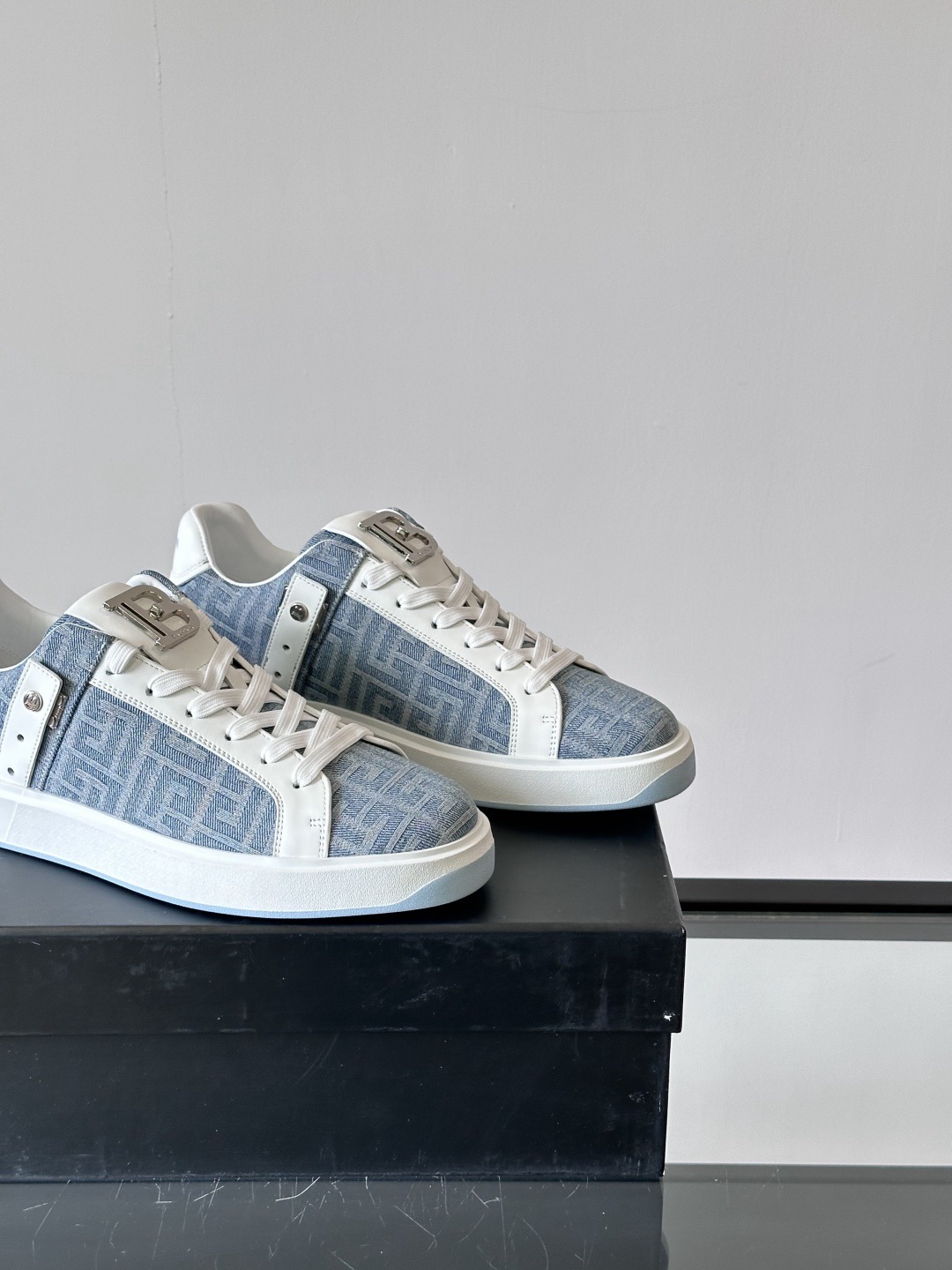 Women Men Top Quality B*almain shoes