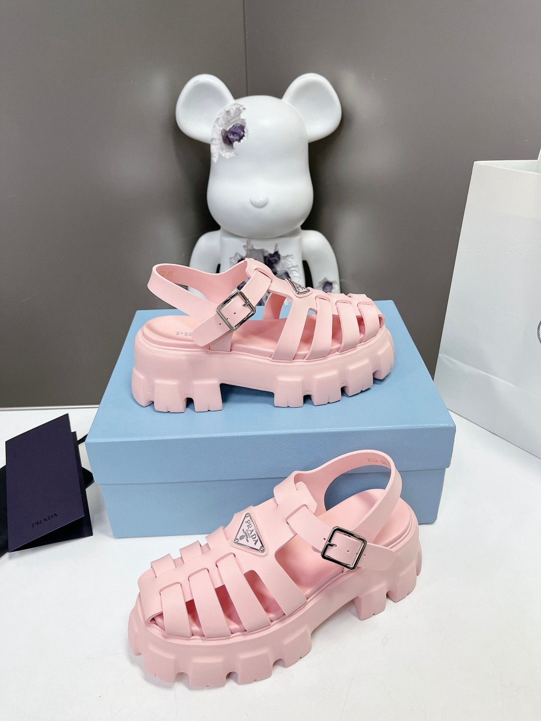 Women Men Top Quality P*rada shoes