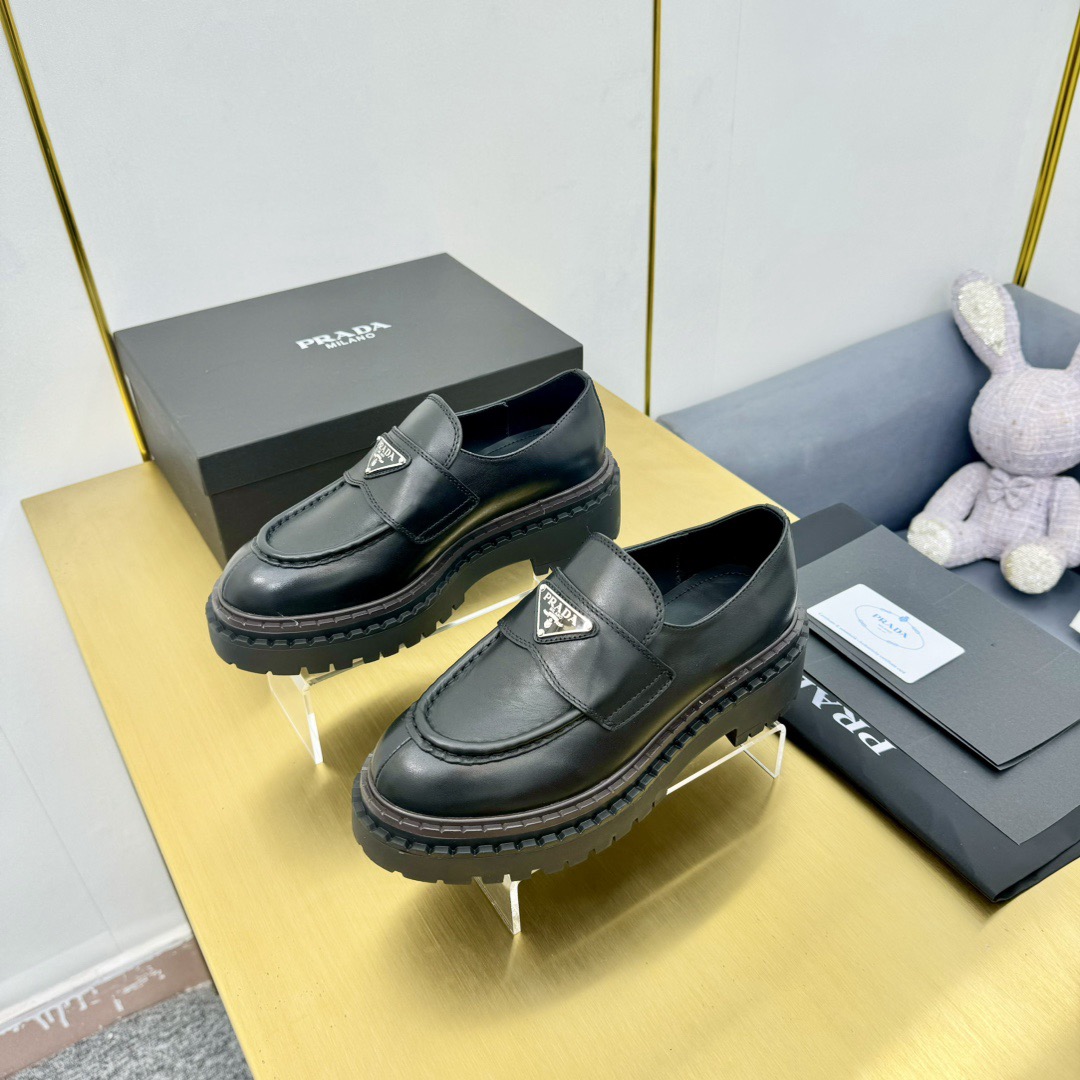 Women Men Top Quality P*rada shoes