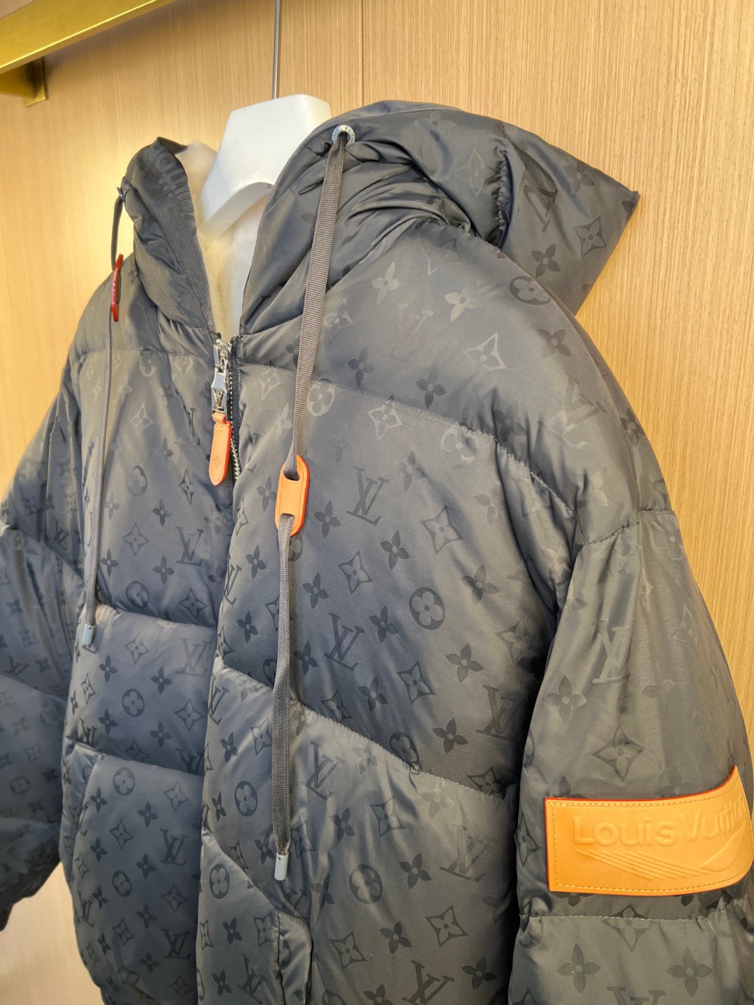 L*V Louis Vuitt*on Top Quality 1:1 Jacket