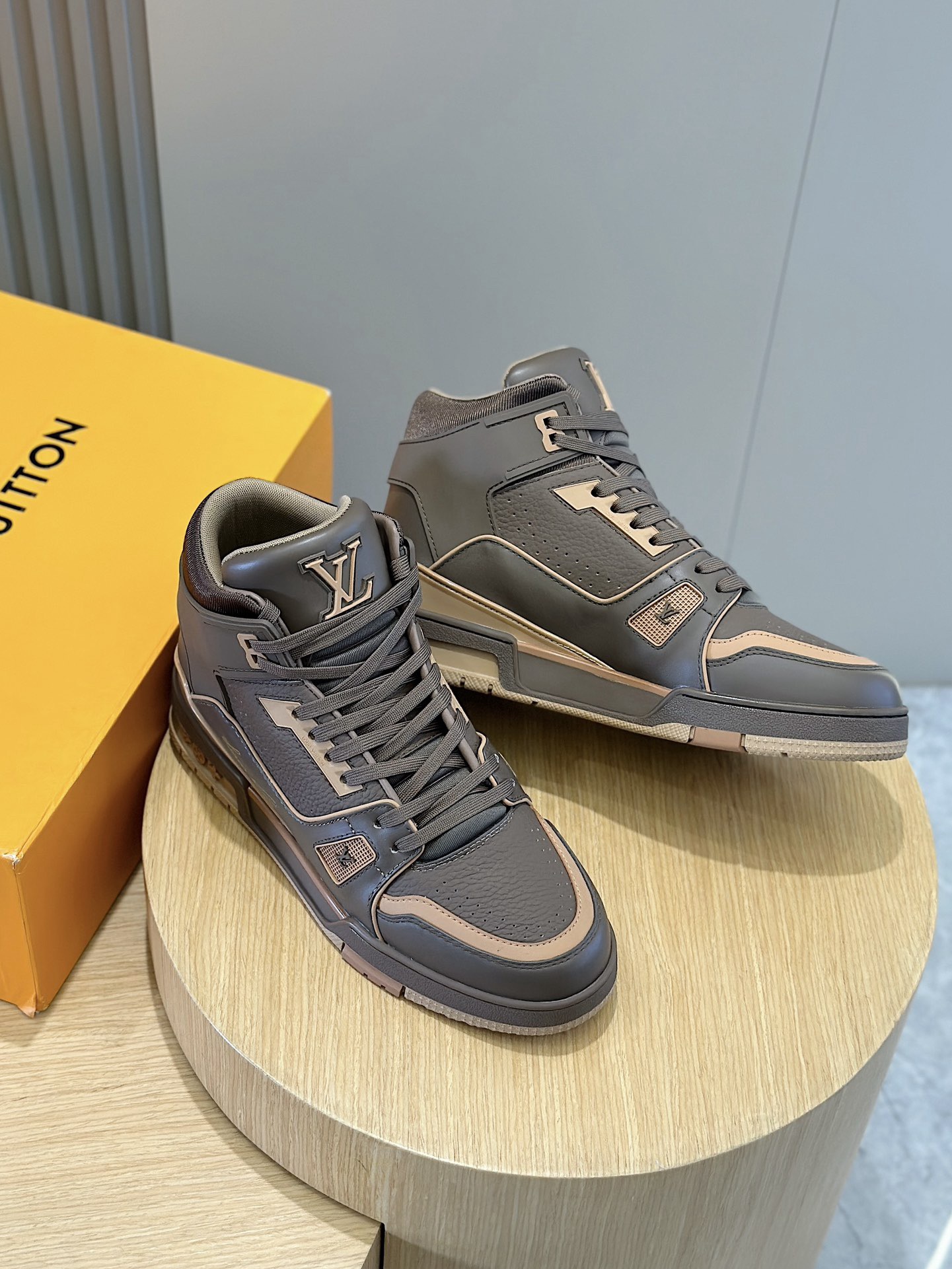 Men L*ouis V*uitton Top Sneaker L*V Shoes